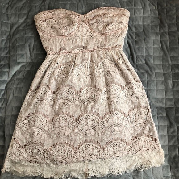 Lulus lace mini dress - Picture 2 of 8